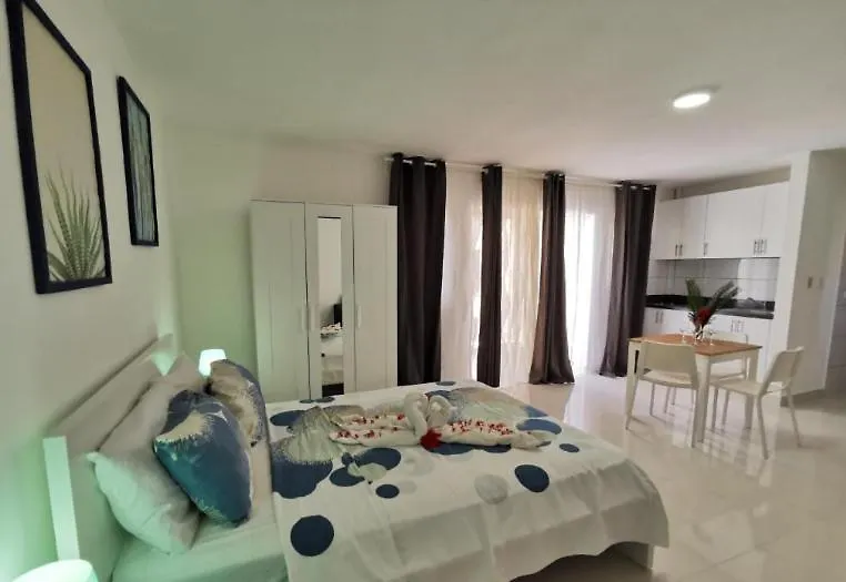 Aparthotel Caribbean Studios Tropicana With Pool - Playa Los Corales Punta Cana